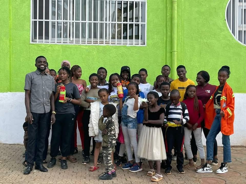 Students taking part in a Giiyo Tech STEM learning session