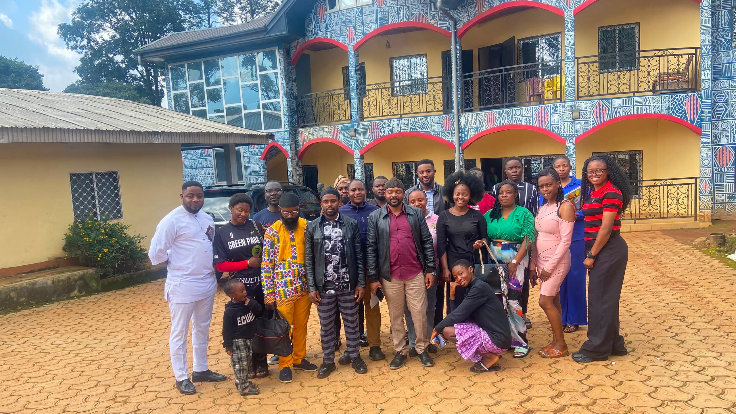 Giiyo Tech workshop group in Bamenda